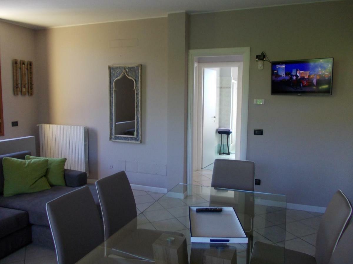 Alessandria Residence Дезенцано-дель-Гарда Экстерьер фото
