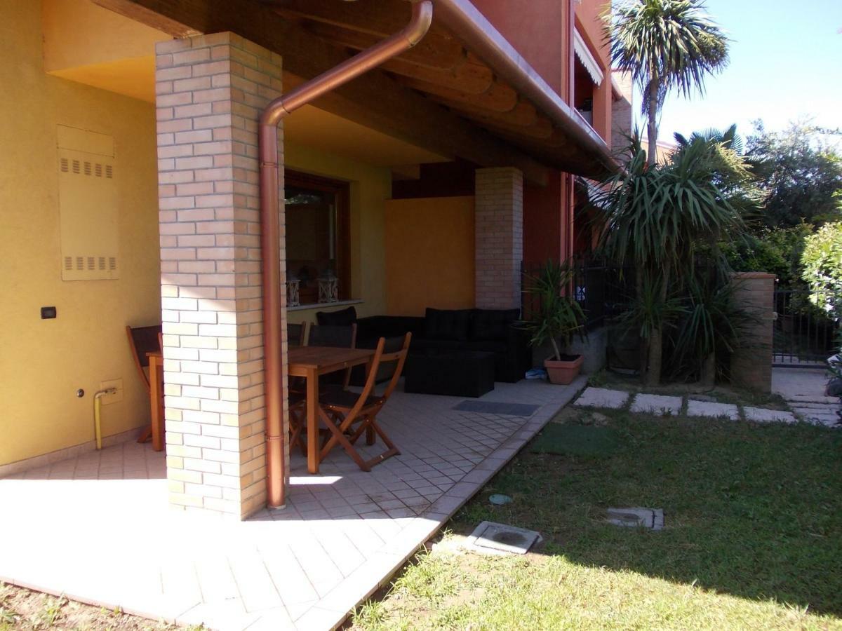 Alessandria Residence Дезенцано-дель-Гарда Экстерьер фото