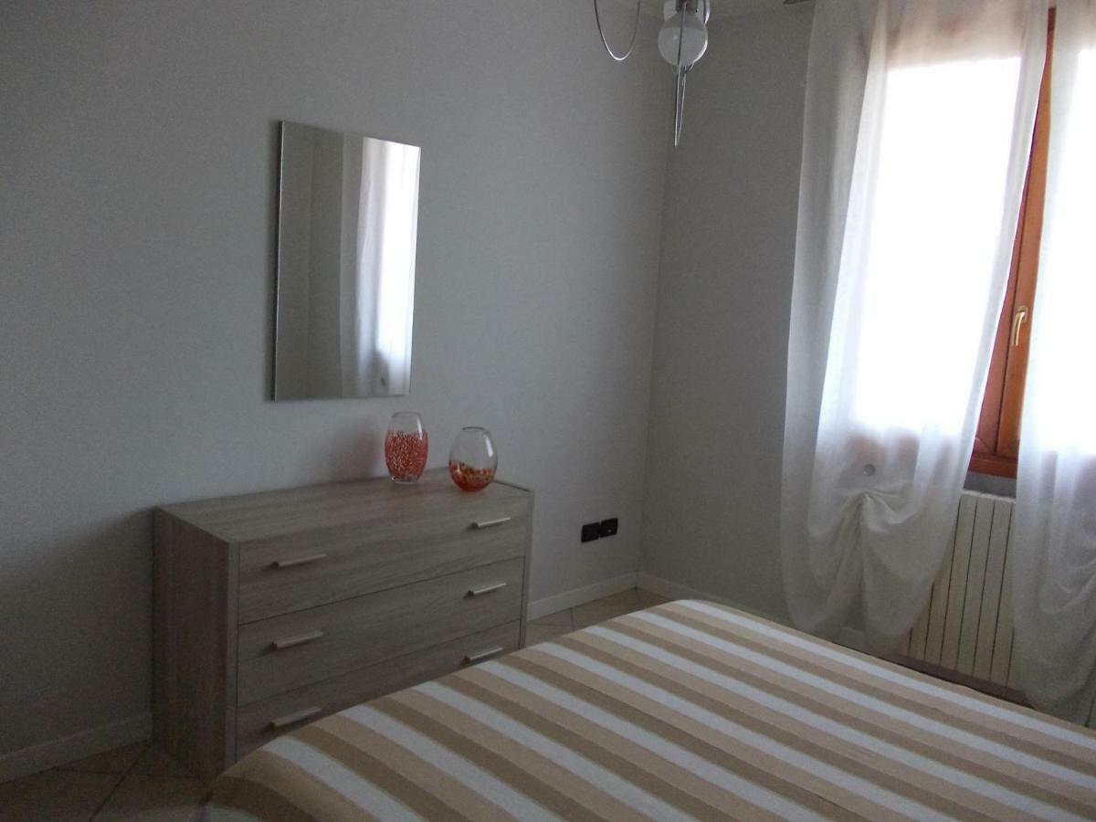 Alessandria Residence Дезенцано-дель-Гарда Экстерьер фото